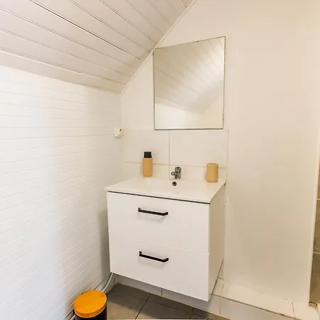 Le Central, Lumineux Et Spacieux - Entrée Autonome * Romilly-sur-Seine